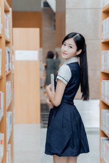 母亲的桃花源早已泛滥